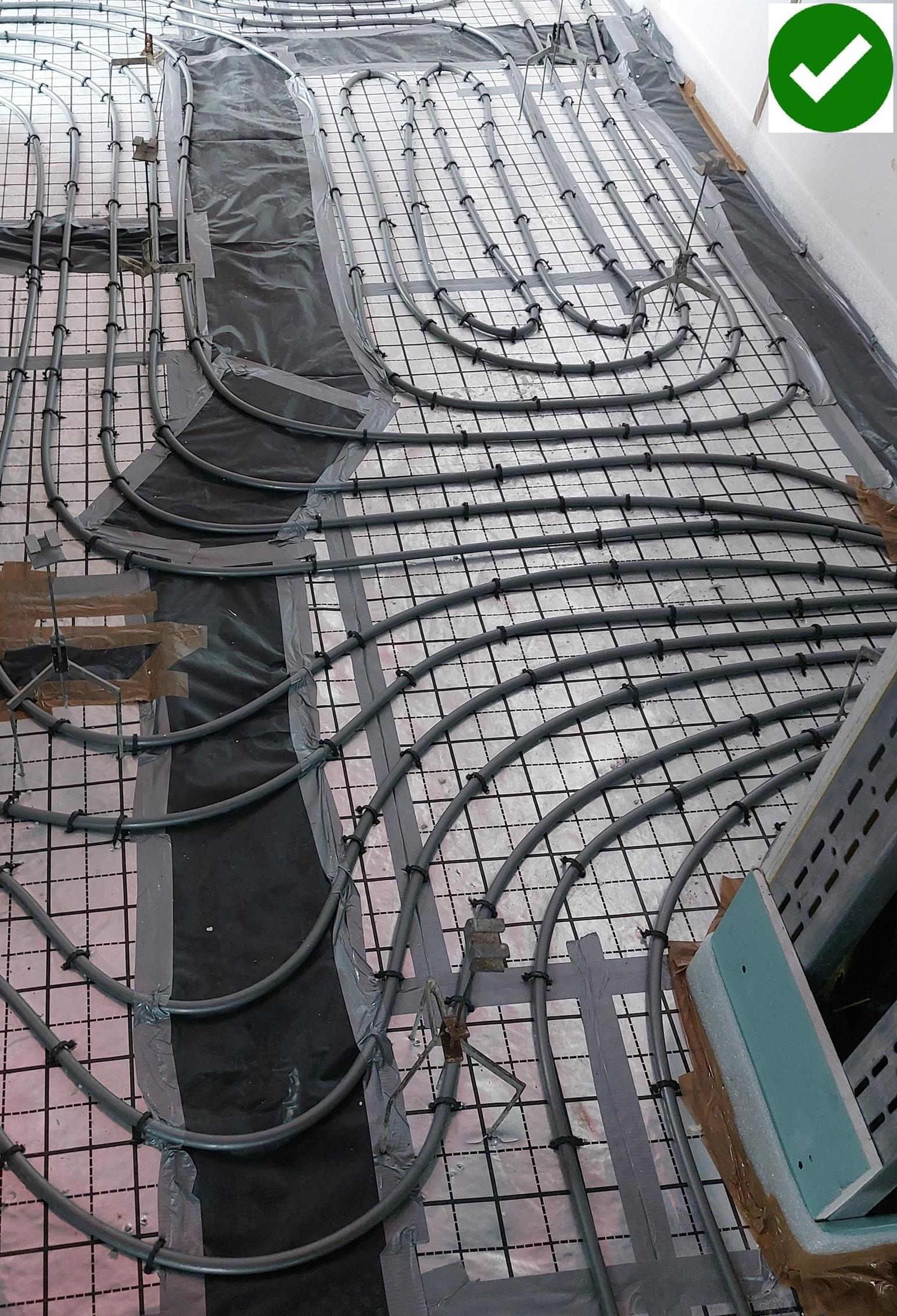 Poprawnie przygotowana powierzchnia pod posadzkę anhydrytową